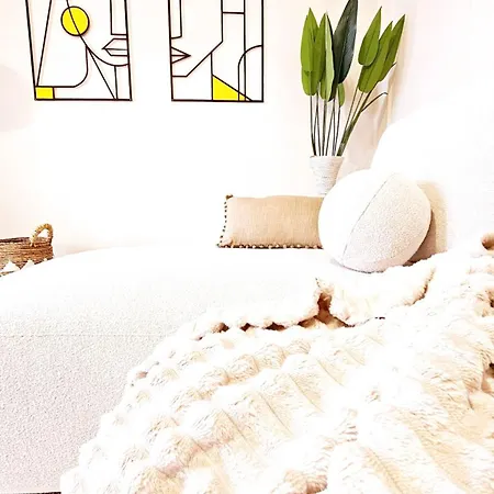 Apartament Center Beachfront *
