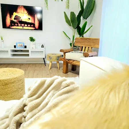 Center Beachfront Apartment Durres