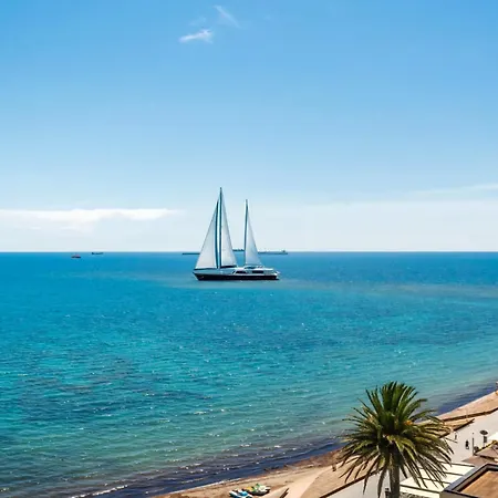 Apartment Center Beachfront Durres