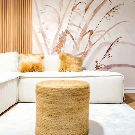 Center Beachfront Lejlighed